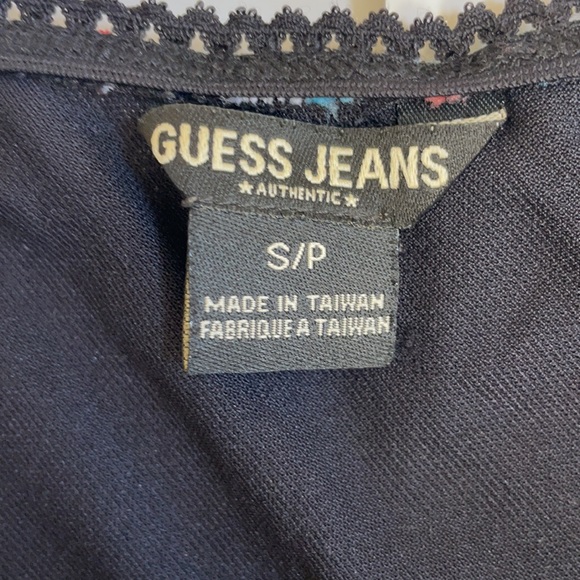 GUESS Lace Floral Skirt - Picture 5 of 8